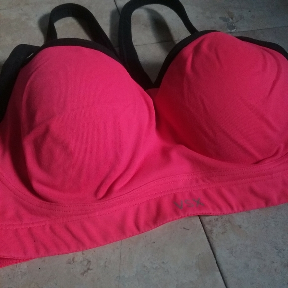 🆓️FREE🎁WHEN PURCHASE ANY ITEM FROM MY CLOSET Victoria's Secret Sports Bra Pink - Picture 3 of 13